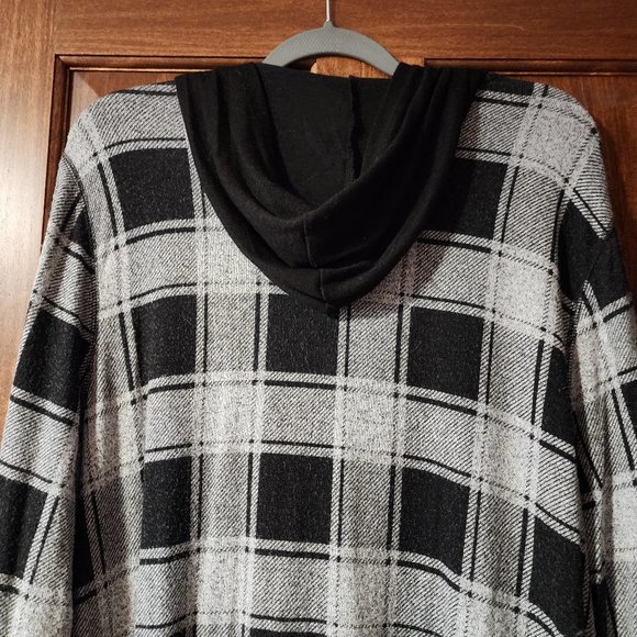 Maurices Button Down Hooded Cardigan - Picture 6 of 8